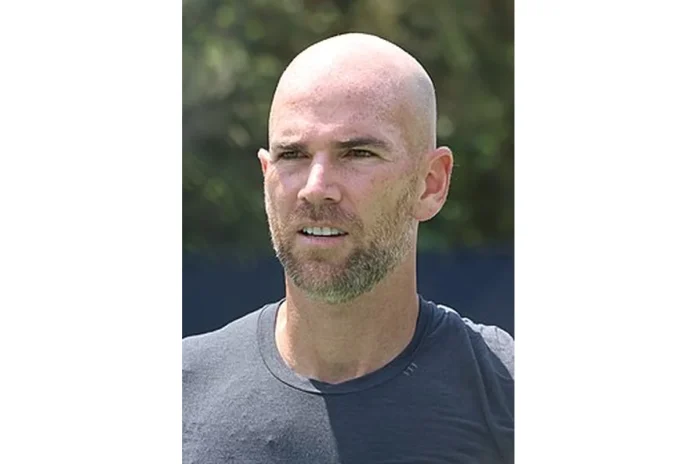 Image of Adrian Mannarino