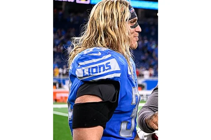 Image of Alex Anzalone