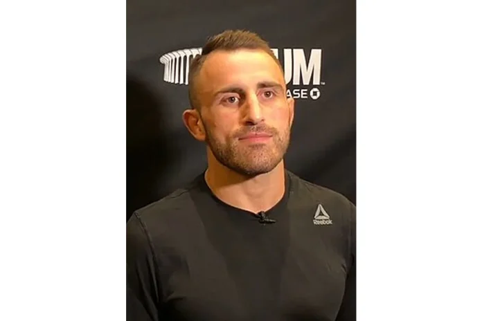 Image of Alexander Volkanovski
