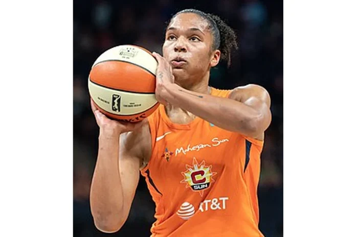 Image of Alyssa Thomas