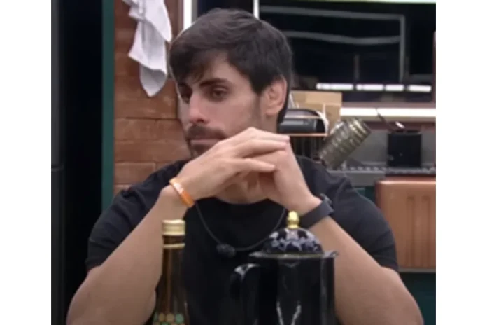 Image of Antonio Carlosjr.