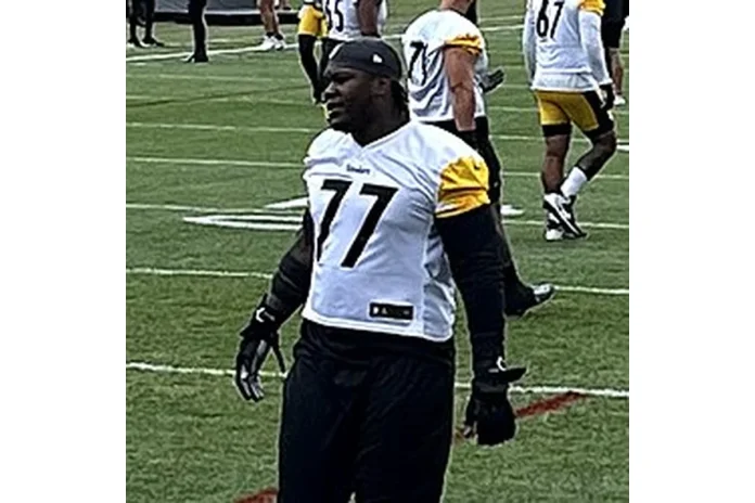 Image of Broderick Jones
