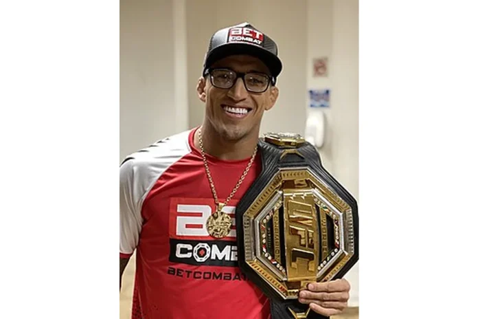 Image of Charles Oliveira