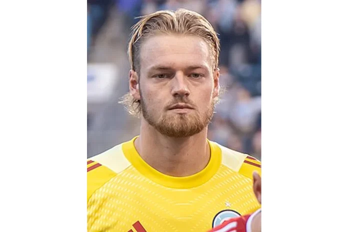Image of Chris Brady