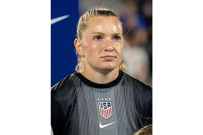 Image of Claudia Dickey