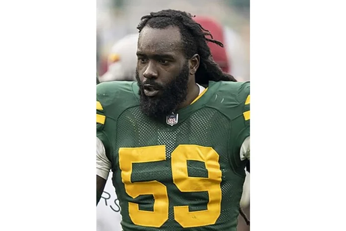 Image of De'Vondre Campbell