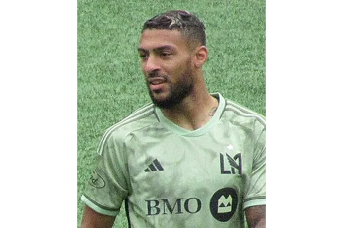 Image of Denis Bouanga