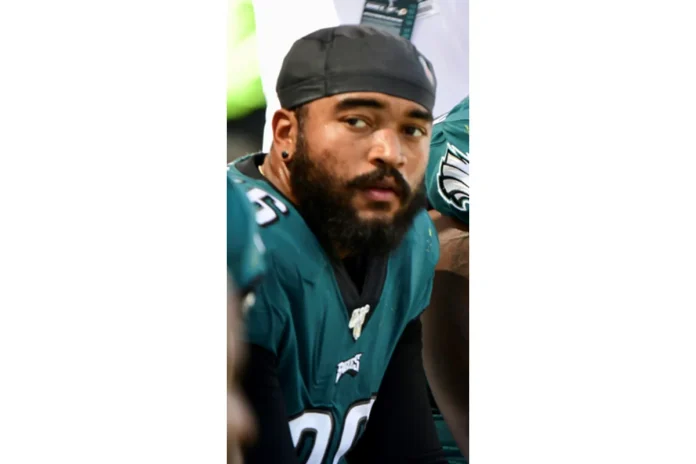 Image of Derek Barnett