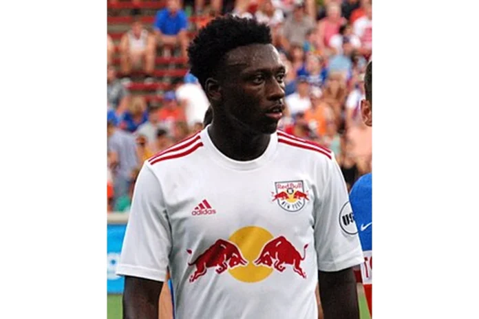 Image of Derrick Etienne Jr.