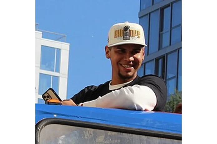 Image of Edgardo Henriquez