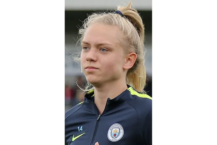 Image of Esme Morgan