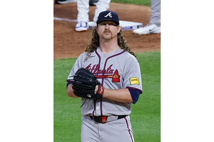 Image of Grant Holmes