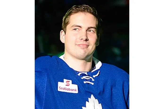 Image of Justin Holl