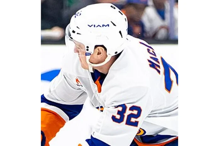 Image of Kyle MacLean