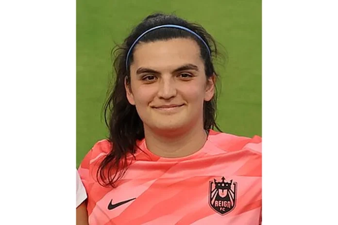 Image of Laurel Ivory