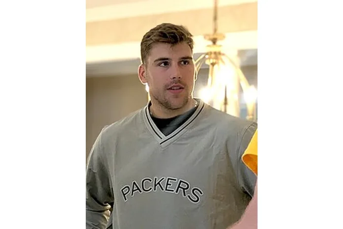 Image of Lukas Van Ness