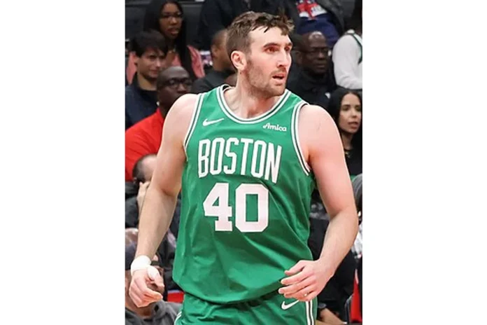 Image of Luke Kornet