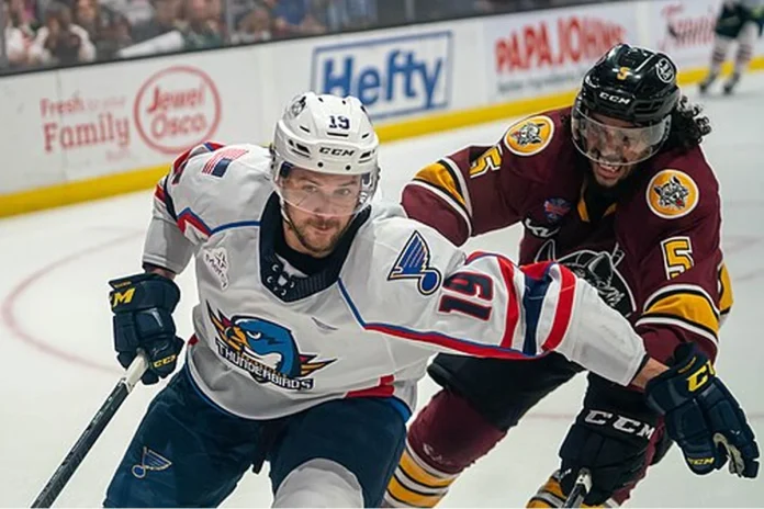 Image of Mackenzie MacEachern