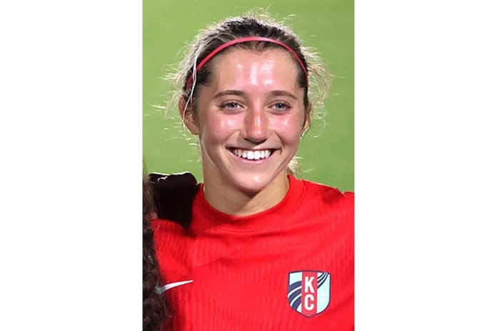 Image of Mary Long
