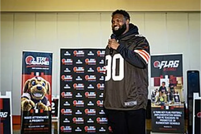 Image of Maurice Hurst