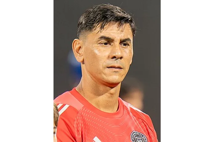 Image of Oscar Ustari