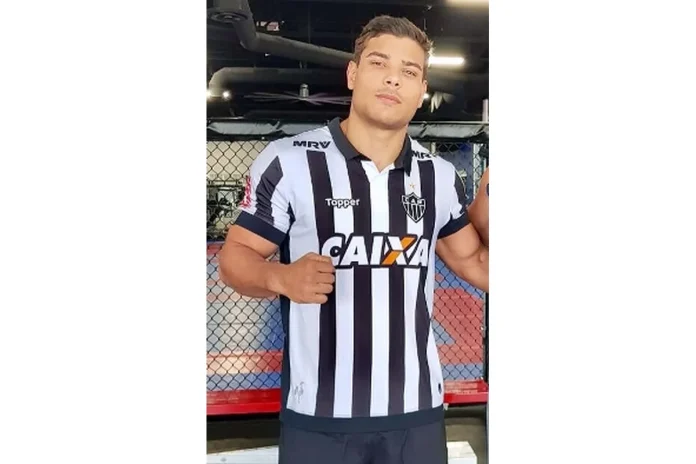 Image of Paulo Costa