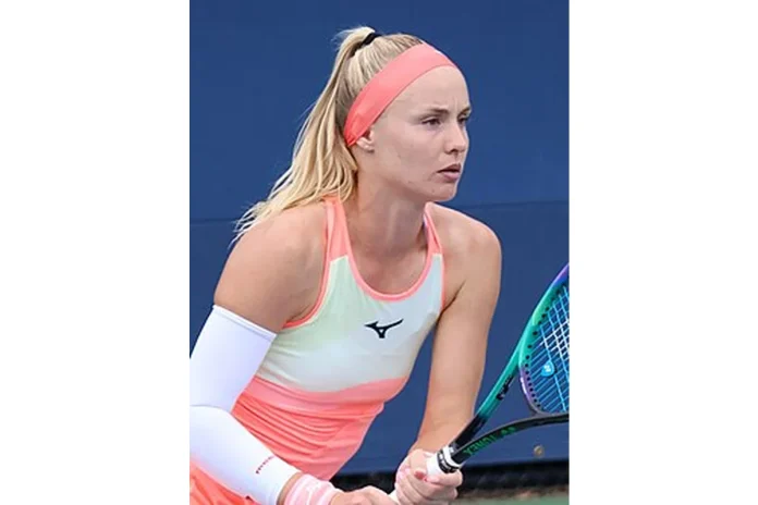 Image of Rebecca Sramkova