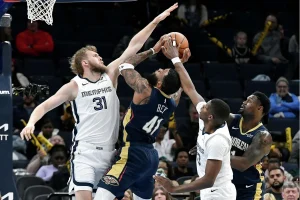 Pelicans Must Keep Saddiq Bey to Avoid Deadline Disaster