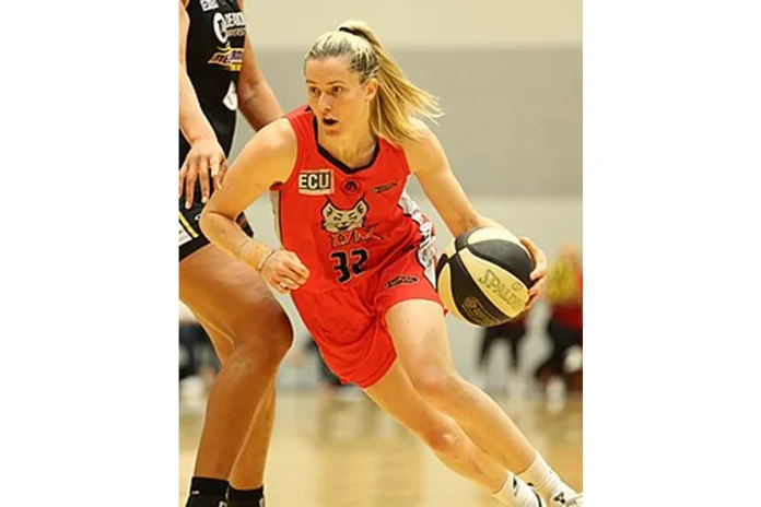 Image of Sami Whitcomb