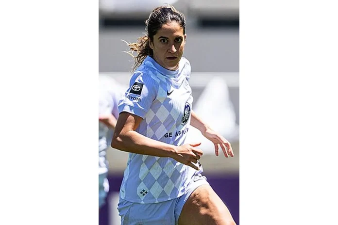 Image of Savannah DeMelo