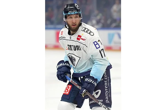 Image of Stefan Matteau
