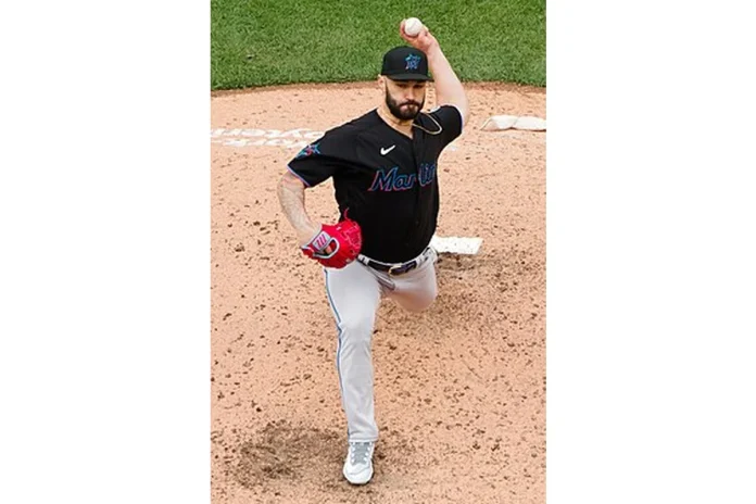 Image of Tanner Scott