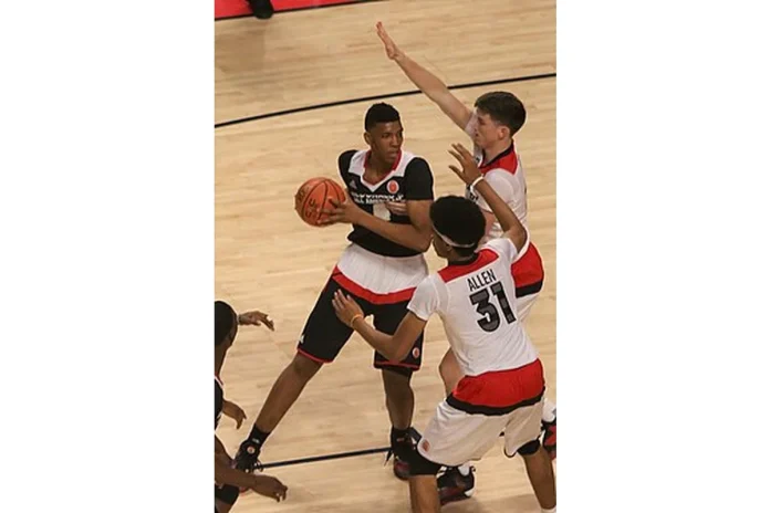 Image of Tony Bradley
