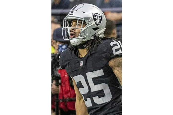 Image of Tre'von Moehrig