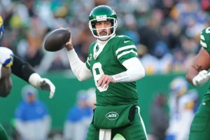 Aaron Rodgers Ready to Return to Steelers for 2025 Season