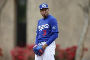Amed Rosario Could Be Key to Yankees’ Dominguez Revival