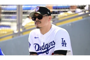 Twins Boost Bullpen: Acquire Anthony Banda, Sign Hendriks