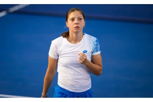 Antonia Ruzic Advances to Dubai Quarters After Rybakina Quits