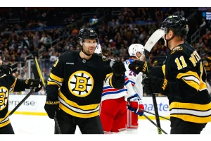 Bruins Face Tough Choice on Viktor Arvidsson Before Trade Deadline