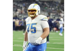 Chargers’ Bradley Bozeman Announces Retirement After 8 Seasons