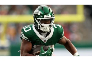 Breece Hall to Stay with Jets in 2026; Glenn’s Big Reveal
