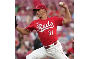 Brent Suter Nears Deal to Bolster Angels’ Bullpen Depth