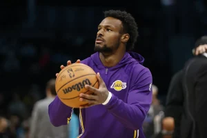 Caleb Banks Matches Bronny James’ Vertical Leap at NFL Combine