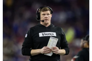 Eagles Eye Draft Prospect With Cam Jurgens’ Versatility