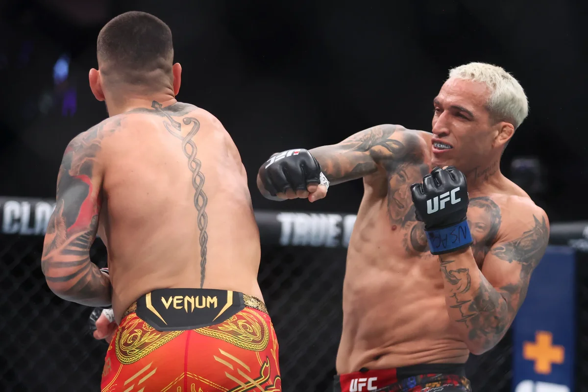 Charles Oliveira