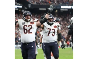 Caleb-to-DJ Walk-Off Seals Bears’ Epic Win Over Packers