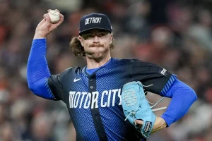 Marlins Sign Chris Paddack to Boost Starting Rotation