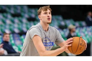 Cooper Flagg Shines Amid Mavericks’ New Losing Streak