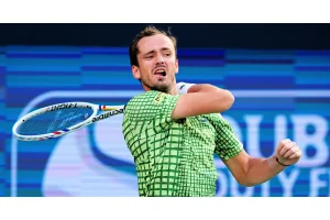 Medvedev Dominates to Reach Dubai Final Showdown