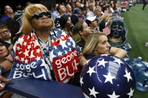 DeMarvion Overshown Leads Tribute to Beloved Cowboys Superfan